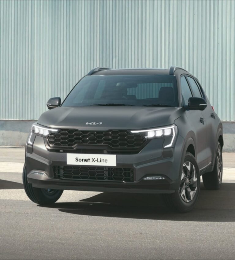 The 2026 Kia Sonet model retains the bold and sporty design that has made the Sonet popular among Indian buyers.